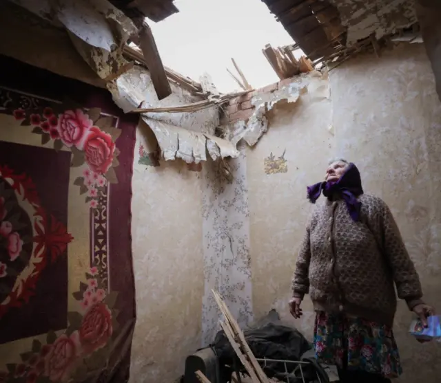 ధ్వంసమైన ఇల్లు