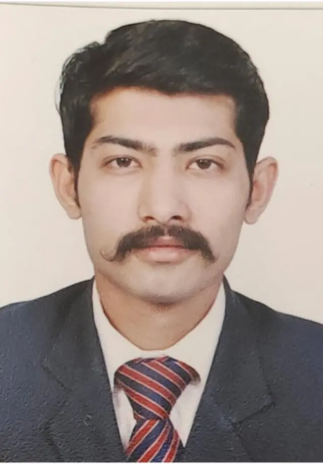 ફરિયાદી આકાશ લિંબાસી