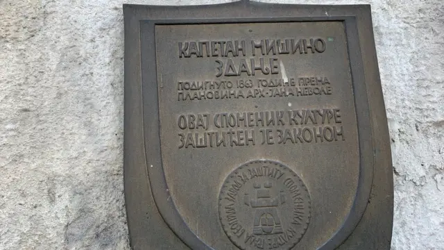 Arhitekta zdanja iz 1863. bio je Jan Nevola