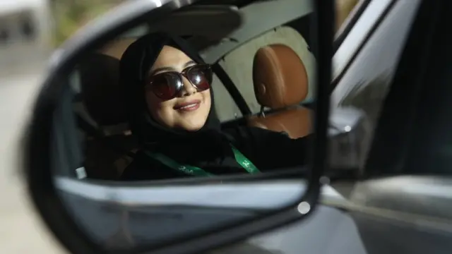 सऊदी अरब की महिला