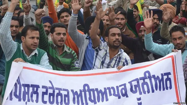 ਅਧਿਆਪਕ, ਮੁਜ਼ਾਹਰੇ