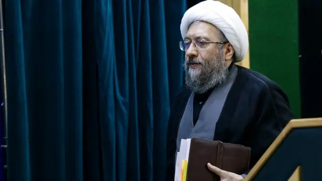 صادق لاریجانی