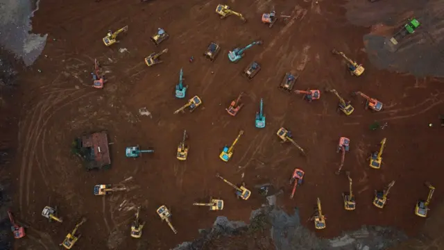 કોરોના વાયરસ ફેલાયો તેના પગલે વુહાનમાં એક નવી હોસ્પિટલ બનાવવામાં આવી રહી છે.