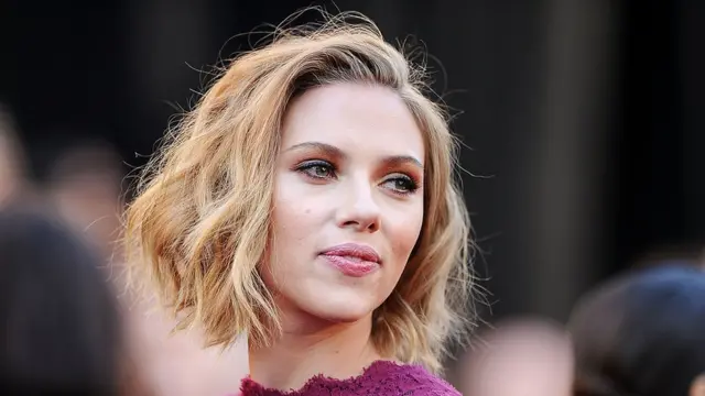 स्कारलेट जॉनसन को इस साल दो ऑस्कर नॉमिनेशन मिले हैं.