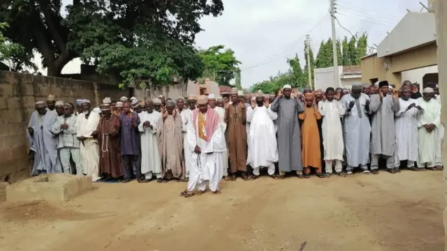 Ana yi wa marigayi Isa Abba Adamu salatul ghaib a birnin Kano da ke Najeriya