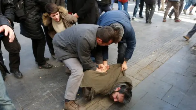 Gözaltına alma anı