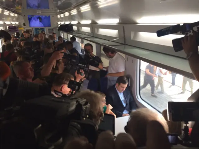 Михаил Саакашвили в поезде