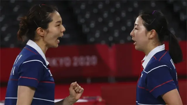 韩国组合在半决赛中