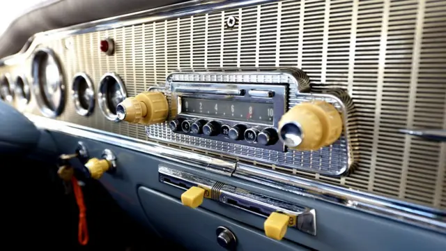 Автомобильное радио продолжает демонстрировать поразительную жизнестойкость