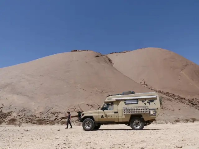 Моноліт Бен-Амера