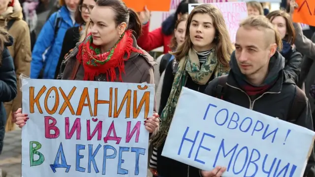 8 березня День боротьби за права жінок хочуть зробити робочим