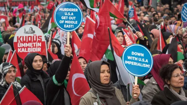 Демонстрация в Анкаре против переноса посольства США в Иерусалим