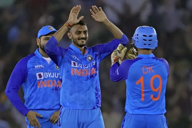 अक्षर पटेल