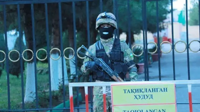 Ўзбекистон Мудофаа вазирлиги аскари