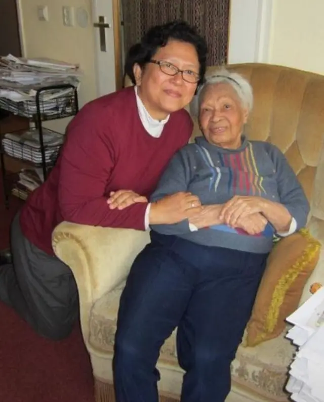 Ita Fatia Nadia, Francisca Fanggidaej