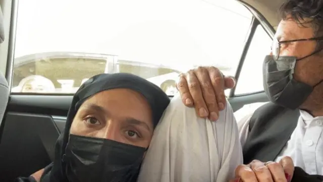 ज़रीफ़ा ग़फ़ारी