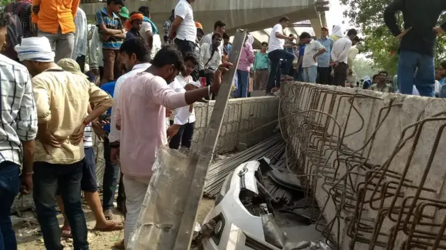 वाराणसी पुल हादसा