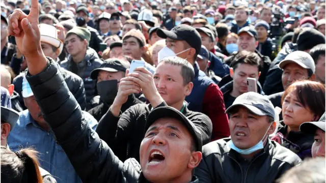 Protestas en Kirguistán