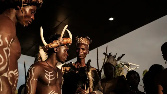 Dancers for di Africa premiere of Black Panther film for Kisumu, Western Kenya