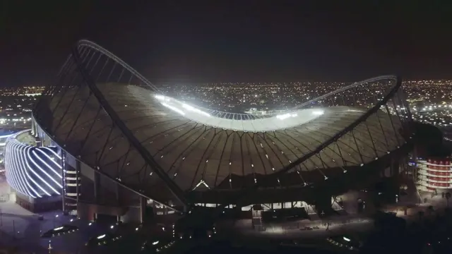 خلیفہ انٹرنیشنل سٹیڈیم