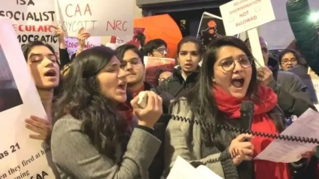CAB ਪਾਸ ਹੋਣ ਮਗਰੋਂ ਨਾਗਰਿਕਤਾ ਸੋਧ ਕਾਨੂੰਨ ਖ਼ਿਲਾਫ਼ ਭਾਰਤ ਦੇ ਲੰਡਨ ਸਥਿਤ ਹਾਈ ਕਮਿਸ਼ਨ ਦੇ ਬਾਹਰ ਮੁਜ਼ਾਹਰਾ