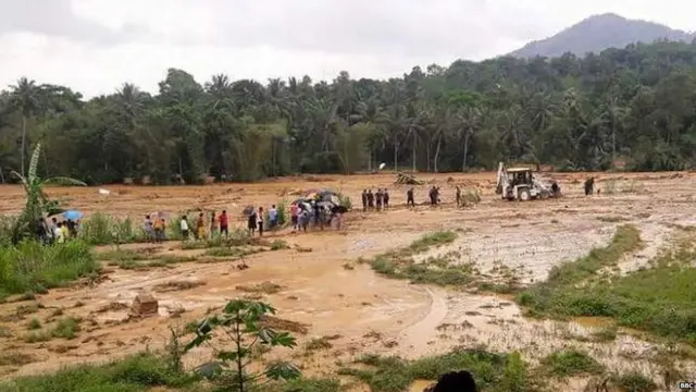 ශ්‍රී ලංකාව පුරා ප්‍රදේශ ගණනාවක නාය යෑම් හටගත්තේය