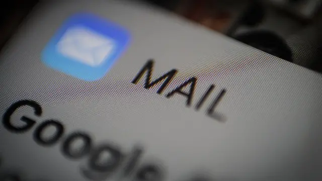 Mail
