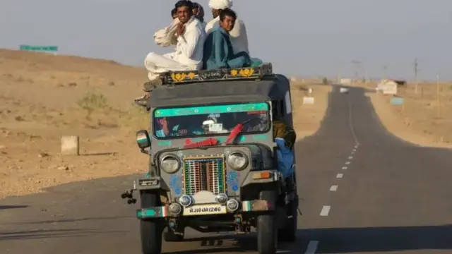 પ્રતીકાત્મક તસવીર