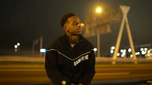 Mashinada vites qutisi bilan jinsiy aloqa