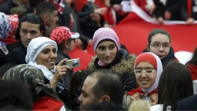 Hollanda'nın Lahey kentinde 2011'de düzenlenen bir gösteriye katılan Türkler