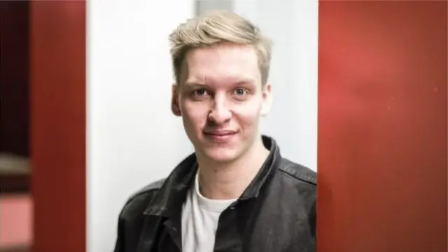 艾茲拉理解到純強迫症的症狀之後感覺到自己並不孤獨