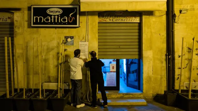 negocio cerrado en italia