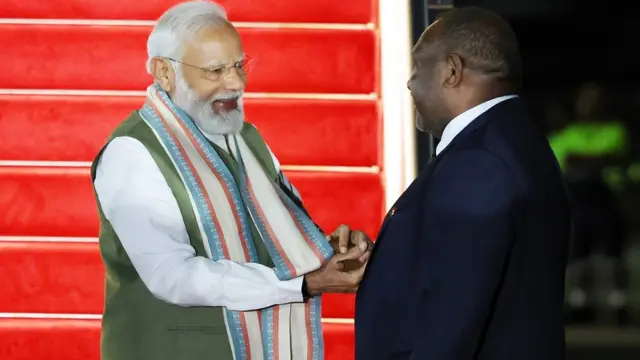 मोदी-जेम्स मोरापे