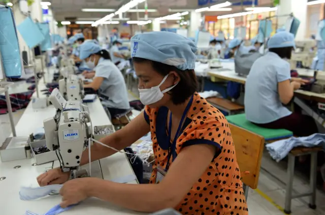Quốc hội cần tạo điều kiện thuận lợi nhất và ủng hộ người lao động thực hiện quyền tự do lập công hội, công đoàn của mình một cách độc lập.