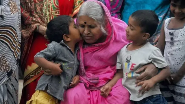 सिंधुताई सपकाळ