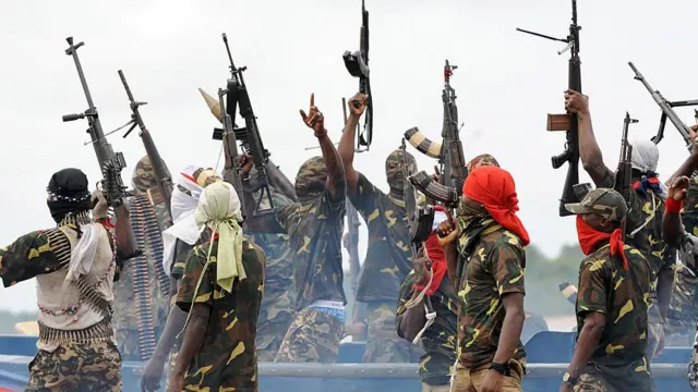 Movement for di Emancipation of di Niger Delta MEND before Federal goment amnesty