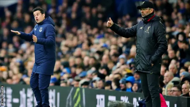 Everton manager Marco Silva (l) and Liverpool boss Jurgen Klopp (r)