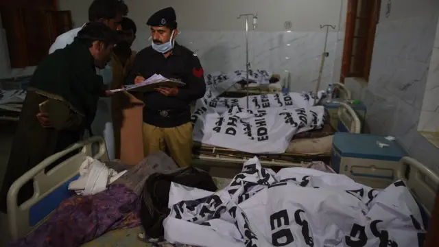 سیہون شریف میں دھماکہ