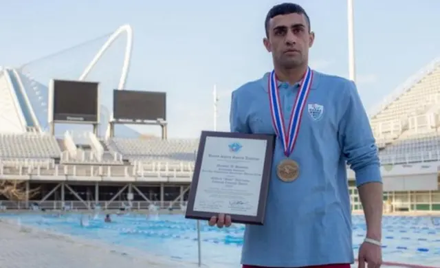 السباح السوري الاجئ إبراهيم الحسين