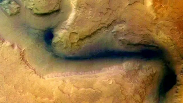 কিভাবে মঙ্গলগ্রহ পানিশূন্য হয়ে গেল, সেটি নিয়ে অনুসন্ধান চালাবে হোপ মিশন