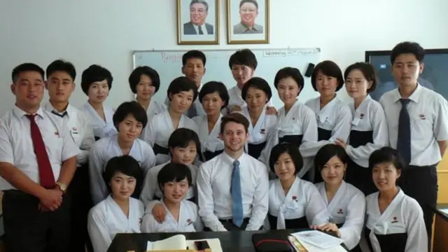 சுற்றுலா கல்லூயில் மாணவர்களோடு கரிஃபின்