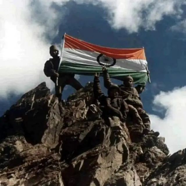 टाइगर हिल पर भारतीय सैनिक