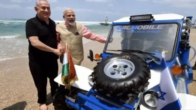 नरेंद्र मोदी