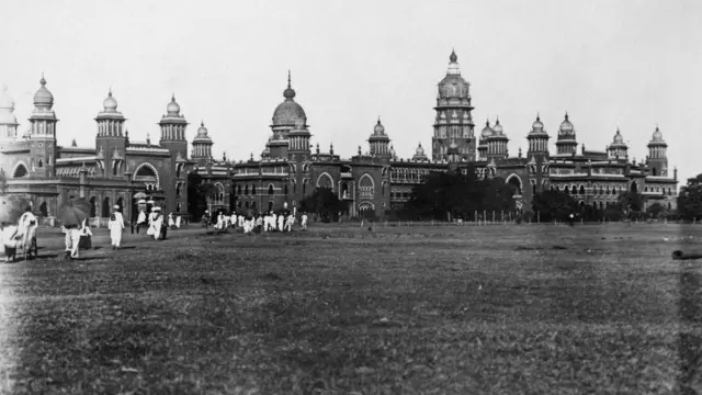 சென்னை உயர் நீதிமன்றம்