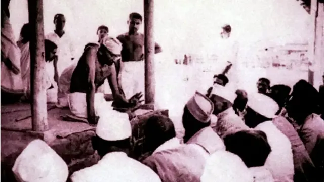 गांधी और आंबेडकर