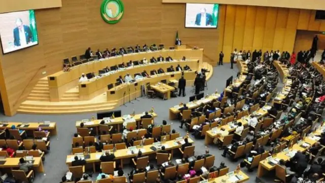 Viongozi wa mataifa ya Umoja wa Afrika katika kikao chao katika makao makuu ya Umoja wa Afrika AU