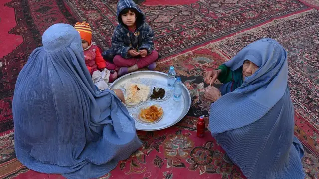 افغان مېرمن