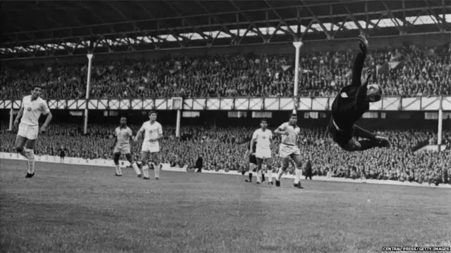 ਫ਼ੁੱਟਬਾਲ