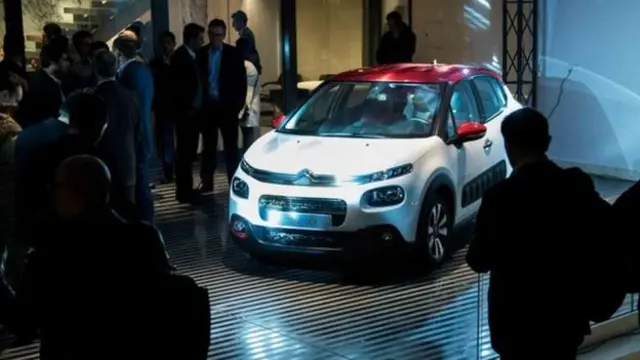 قرداردادهای خودروسازی فرانسوی پی‌اس‌ای (مجموعه‌ای که قبلا نامش پژو-سیتروئن بود) با ایران به بیش از ۸۰۰ میلیون دلار می‌رسد