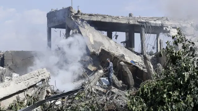 Развалины лаборатории в Сирии